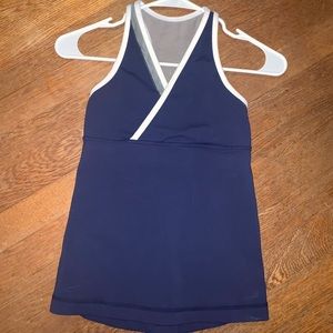 Size 2 Lululemon workout top, racer back